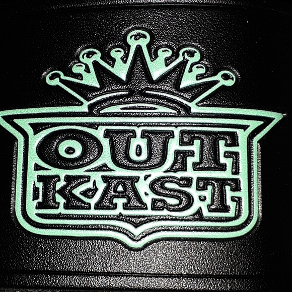 OUT KAST SLIDES BLACK/TEAL UNISEX SIZE 42 NWOT - Picture 2 of 8